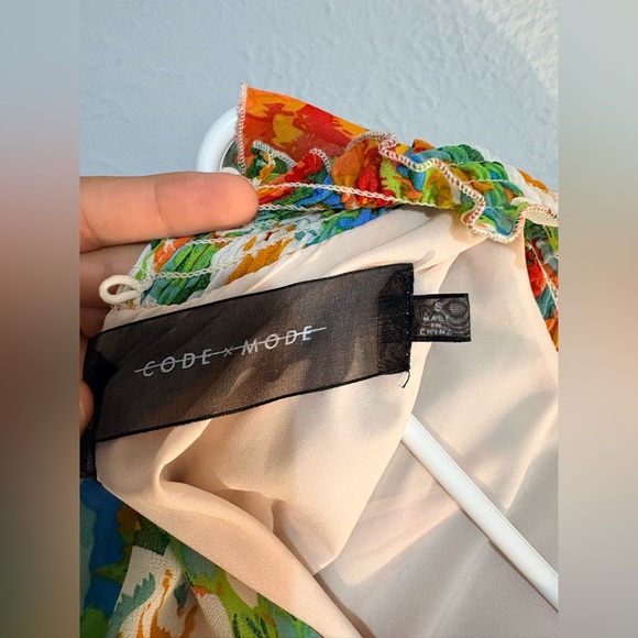 Code X Mode Women’s Size S Floral Maxi Dress Boho Stretchy Waist Flutter Sleeves - Picture 14 of 15